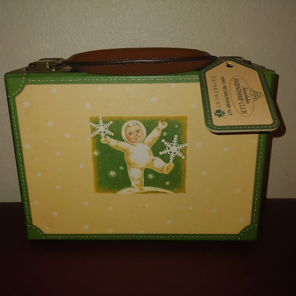 2001 Snowbabies Friendship Club Kit